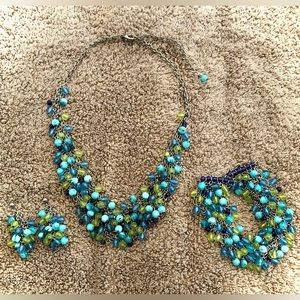 Fun Blue Teal Green Beaded Silver Toned Necklace Bracelet & Matching Earrings